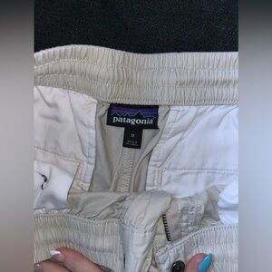 Men’s size Medium Patagonia Hemp Volley Pants